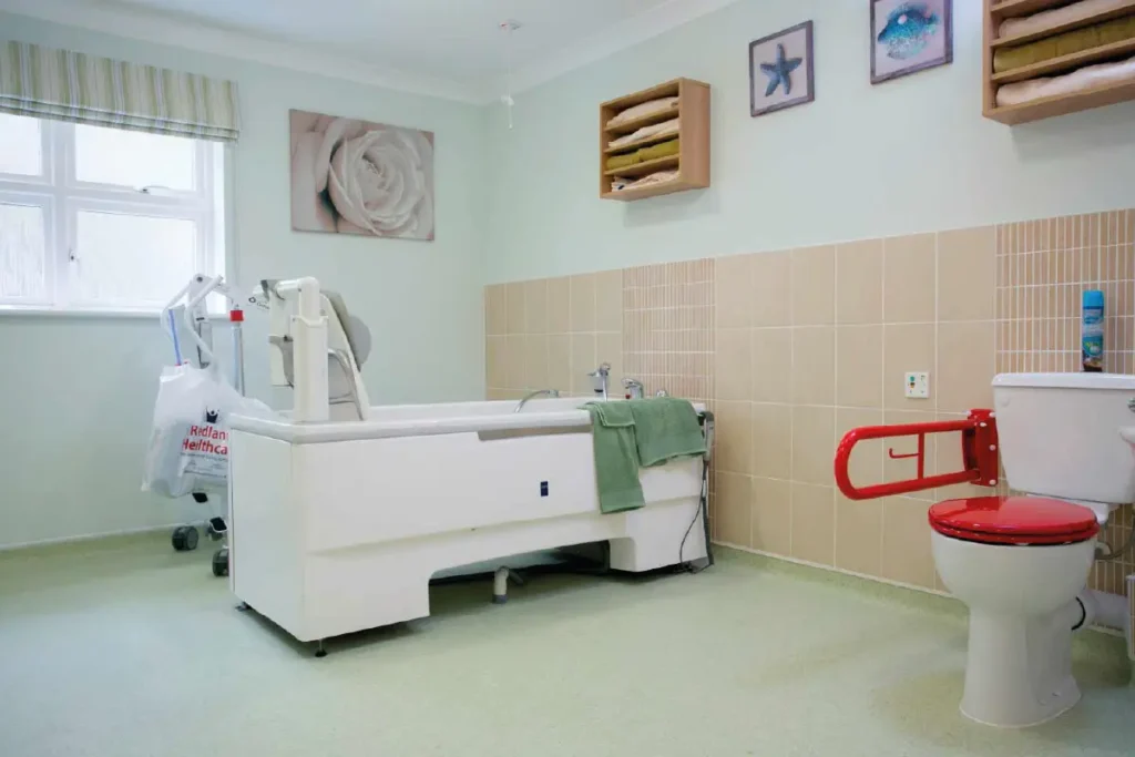 Puddingstone Grange Care Home spa room